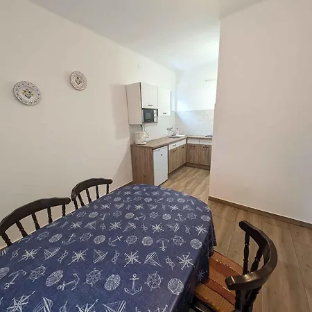 In - Balaton 54662 * زاماردي